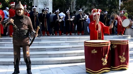 Bursa'da 'Uluslararası Altın Karagöz Halk Dansları Yarışması'