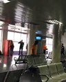 #WhatsAppCri En las redes sociales corrió este video de un área supuestamente del Aeropuerto Internacional de Tocumen. Sin embargo, no es en Panamá, gracias a D