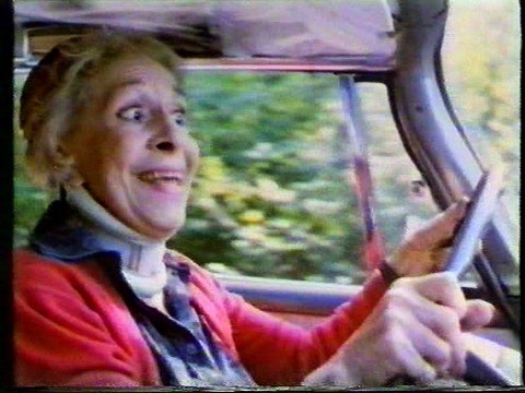 Mother's Day (1980) - VHSRip - Rychlodabing (2.verze)