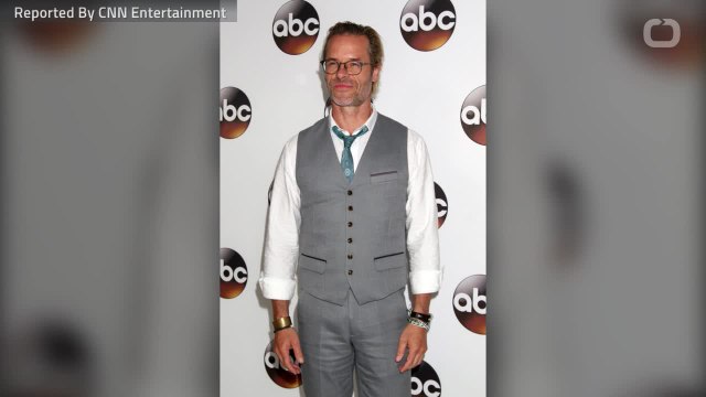 Guy Pearce Says Kevin Spacey Is A Handsy Guy