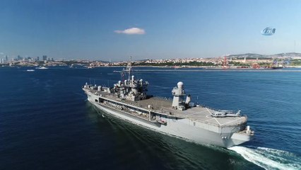 ABD Savaş Gemisi Havadan Görüntülendi
