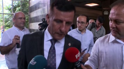 İYİ Parti İstanbul Milletvekili Arkaz : '(Bahçeli'nin elini öpmesi) Nezaketen olmuş bir olay abi kardeş ilişkisi' - TBMM