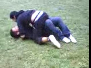 Baston entre 2 potes