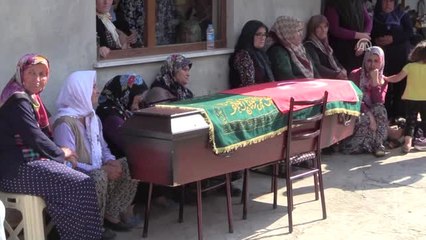 Maden Ocağındaki Göçükte Hayatını Kaybeden Erkan Çonkur'un Cenazesi Toprağa Verildi