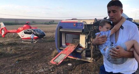 Tekirdağ'daki Tren Kazasında Olay Yerinden İlk Görüntüler Geldi