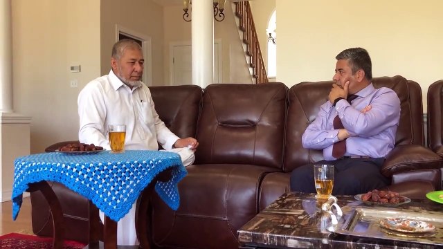 ملک غلام اکبر مومند کله هم دا خواهش نه وو کړې چې خپل وطن ته دې په مخه ښه ووايي. خو یوه ورځ یې په کونړ کې د جینکو د مکتب جوړولو فیصله وکړله، ښاغلي اکبر ته دغه