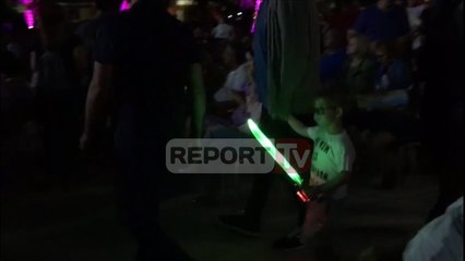 Report TV - Sezoni turistik/ ‘Opera në Jeans’ në Vlorë, kryeministri prezanton Zahon