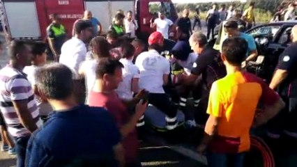 - Manisa’da zincirleme kaza: 1 ölü, 6 yaralı