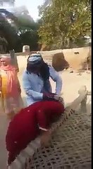 Aurat pe zulm dekho (stop these kid of things)