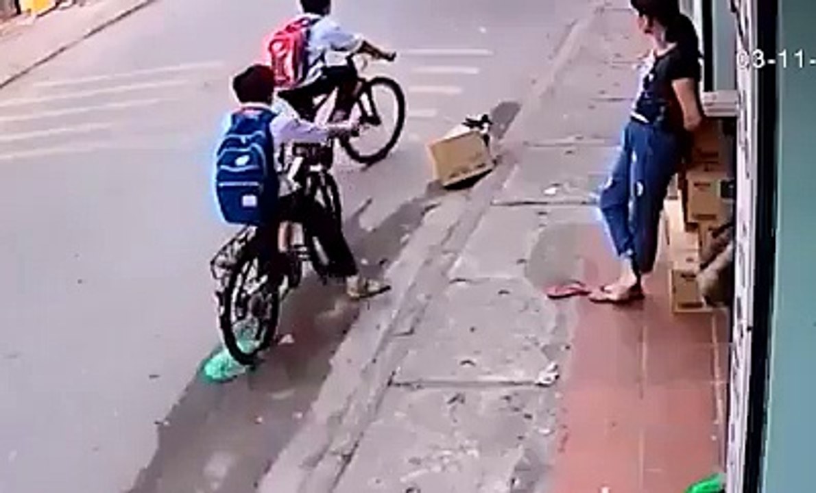 Ya Allah muaf farma or bacha apne azab se hum ko