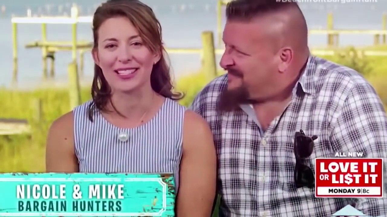 ВРАЧ УВИДЕЛ ПО ТЕЛЕВИЗОРУ НЕЧТО СТРАННОЕ НА ШЕЕ У ТЕЛЕВЕДУЩЕЙ. НЕ ТЕРЯЯ ВРЕМЕНИ ОН СРАЗУ ЖЕ ЕЕ НАШЕЛ