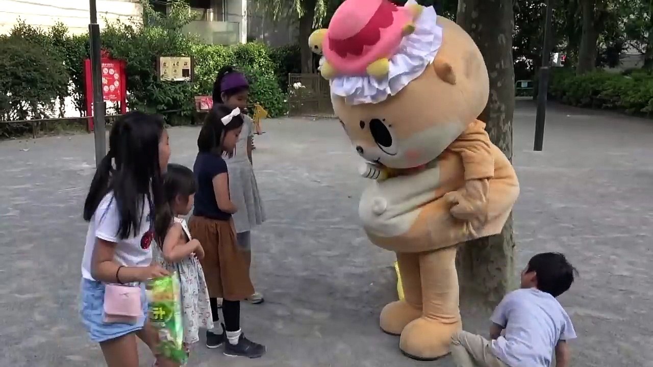公園で遊んでたらこけちゃいましたっ☆ちぃたんですっ☆