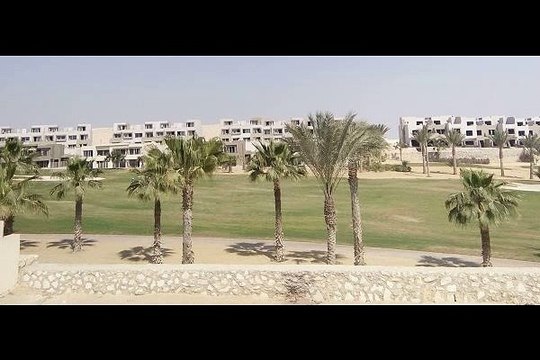 فيلا تطل على جولف فى بالم هيلز جولف فيوز بمبانى 864م