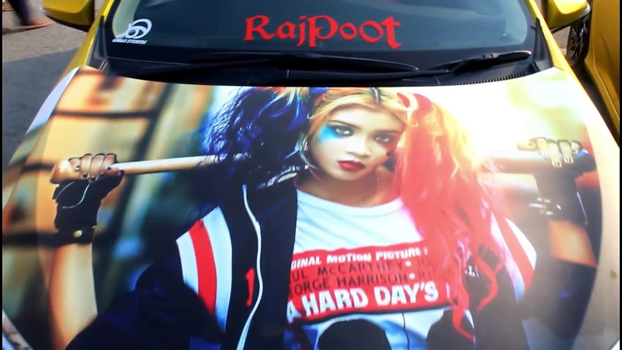 Honda Civic X VS Toyota Corolla Grande __ Pakwheels Multan Auto Show