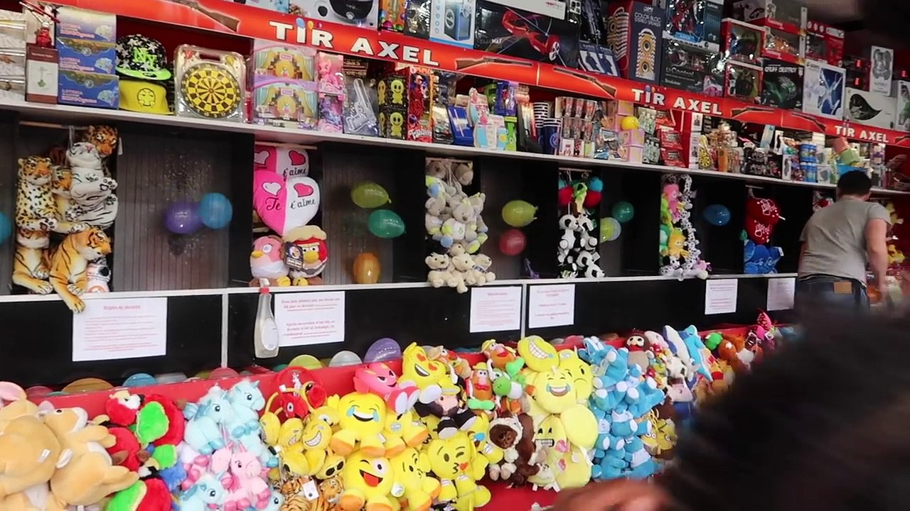 VLOG c'est la folie à la Foire de Trône de Paris merci à vous #sakinafamily