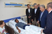 Bakan Akdağ ve Arslan Tren Kazasında Yaralananları Hastanede Ziyaret Etti