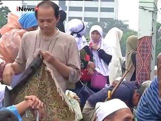 Polisi mengalihkan arus lalu lintas di sekitar Masjid Istiqlal - iNews Siang 11/02