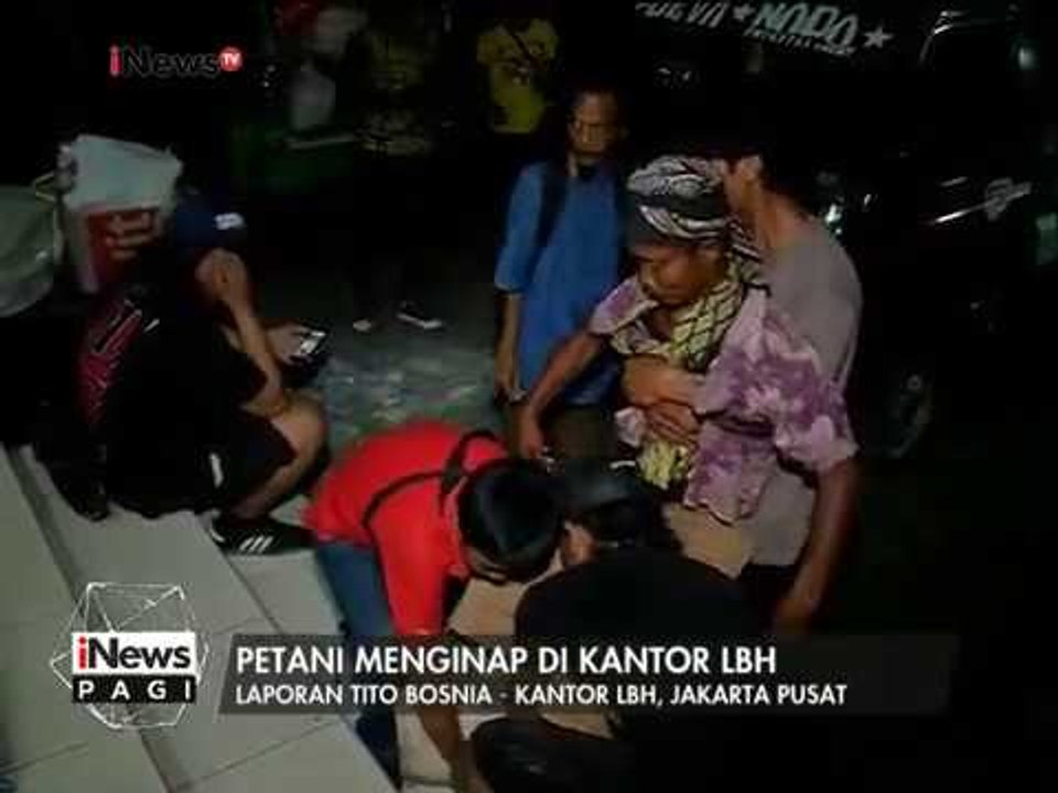 Petani yang Gelar Aksi Semen Kaki, Masih Menginap Dikantor LBH Jakpus - iNews Pagi 14/03