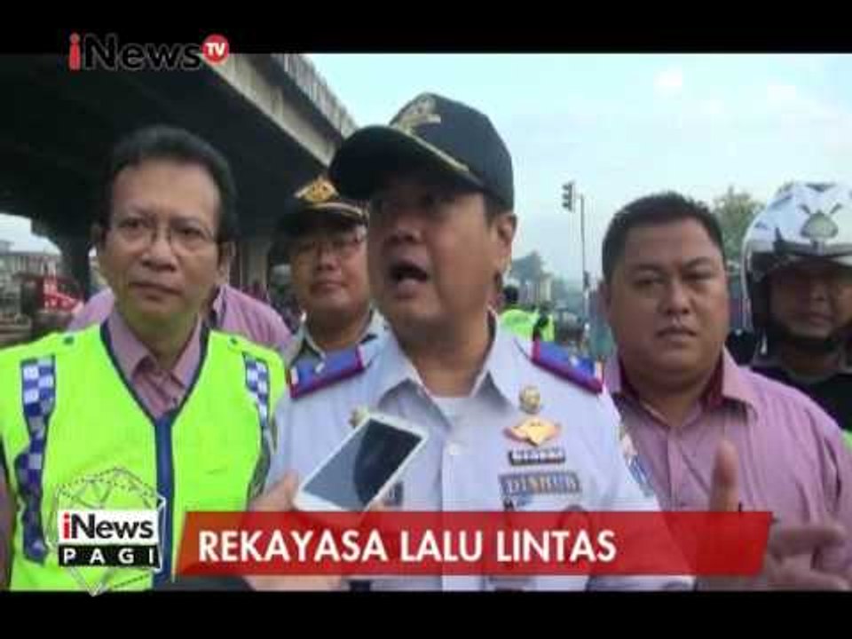 Dishub uji coba penutupan simpang Kebon Nanas yang rawan kemacetan - iNews Pagi 15/03