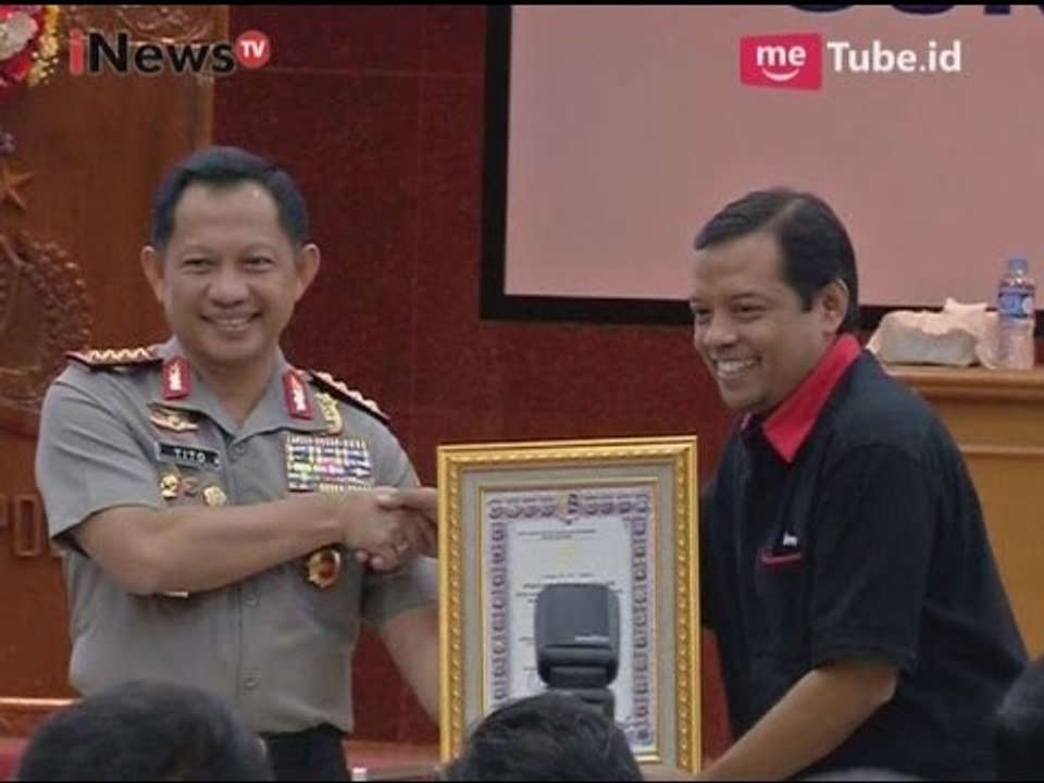 Kapolri memberi penghargaan kepada iNews tv dalam Rakernis Humas Polri - iNews Pagi 16/03