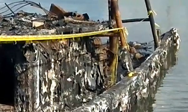 Usai 12 Jam, Damkar Berhasil Padamkan Api di Pelabuhan Benoa