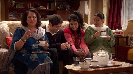 Citizen Khan S01E01 Wedding Venue