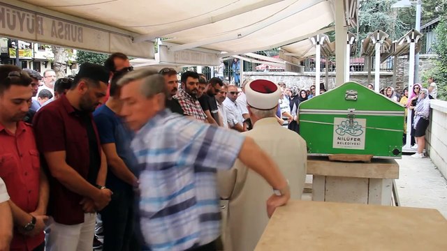 Silahlı saldırıda öldürülen iş adamı toprağa verildi - BURSA