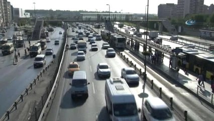 İstanbul'da, Kurban Bayramı'nda Toplu Ulaşım Araçlarının Yüzde 50 İndirimli Olmasına Karar Verildi.
