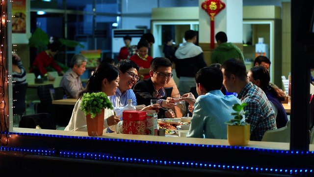 Восточная Молния |Христианский фильм | Раскрытие тайны Библии «Измениться вмиг» Официальный трейлер