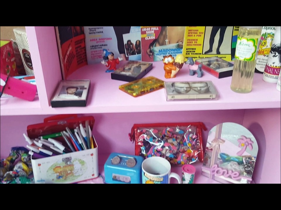 80's room, girl
