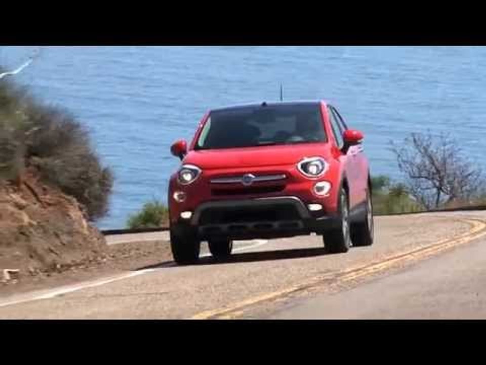 All New 2016 Fiat 500x Trekking Plus in Red | AutoMotoTV