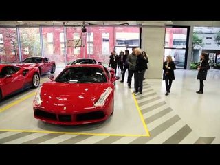 Four tennis legends visit Maranello enjoyed a spin in the Ferrari California T | AutoMotoTV