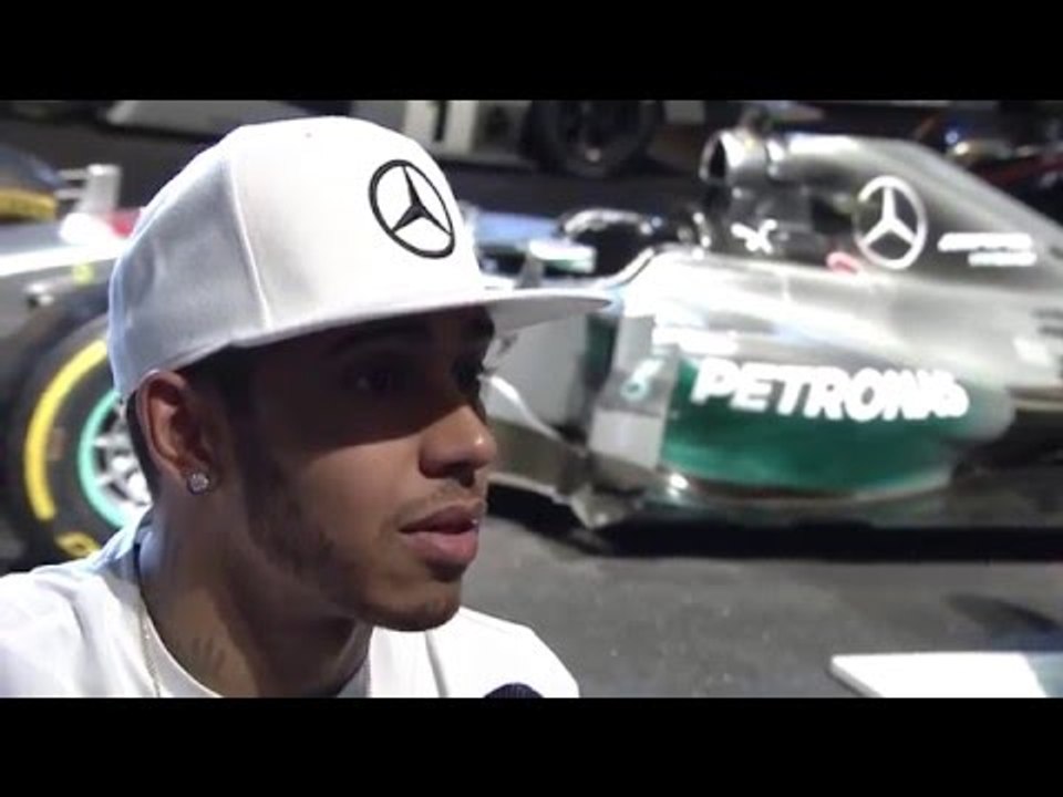 Mercedes Benz Stars & Cars 2015 - Interviews | AutoMotoTV