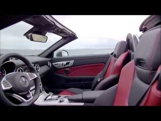 Mercedes-Benz SLC 300 Interior Design | AutoMotoTV