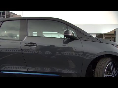 BMW at the CES 2016 Las Vegas - BMW Gesture Control Parking | AutoMotoTV