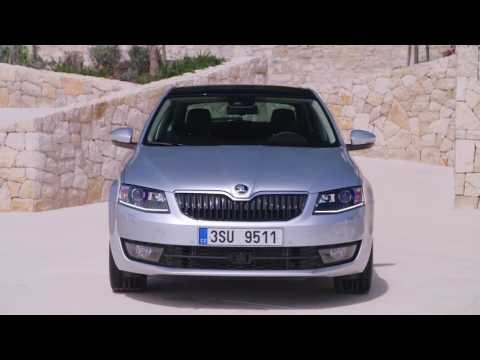 SKODA OCTAVIA Test Drive 2016 - Exterior Design | AutoMotoTV