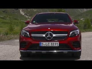 Tải video: Mercedes-Benz GLC 350 d 4MATIC Coupe - Exterior Design in Red Metallic | AutoMotoTV