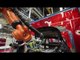 The man-robot-cooperation at the Mercedes-Benz plant Bremen | AutoMotoTV