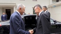Son Başbakan Binali Yıldırım, Başbakanlığa Ait Makam Aracıyla TBMM'ye Gitti, Resmi Plaka Değişti
