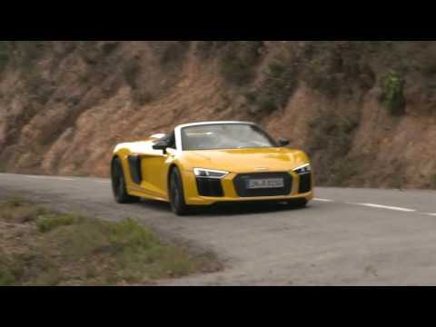 Audi R8 Spyder Driving Video in Yellow | AutoMotoTV