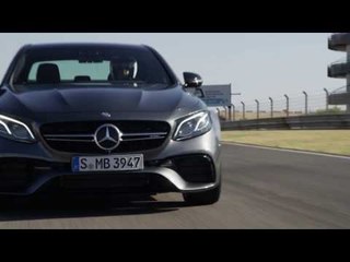 Mercedes-AMG E 63 S - Driving on the Racetrack Trailer | AutoMotoTV