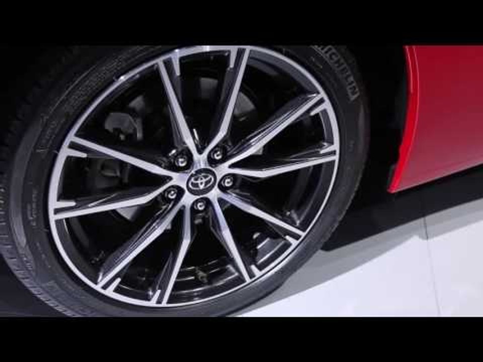 Toyota GT86 Exterior Design | AutoMotoTV