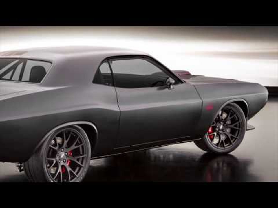 SEMA 2016 MOPAR Dodge Shakedown Challenger Trailer | AutoMotoTV