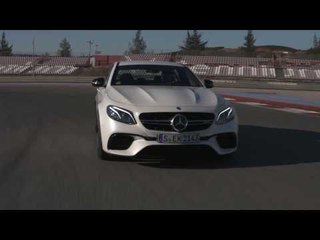 Mercedes-AMG E 63 S 4MATIC+ Diamond White Bright - On the Track | AutoMotoTV