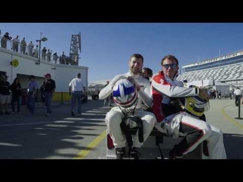 Porsche 911 RSR ready to race | AutoMotoTV