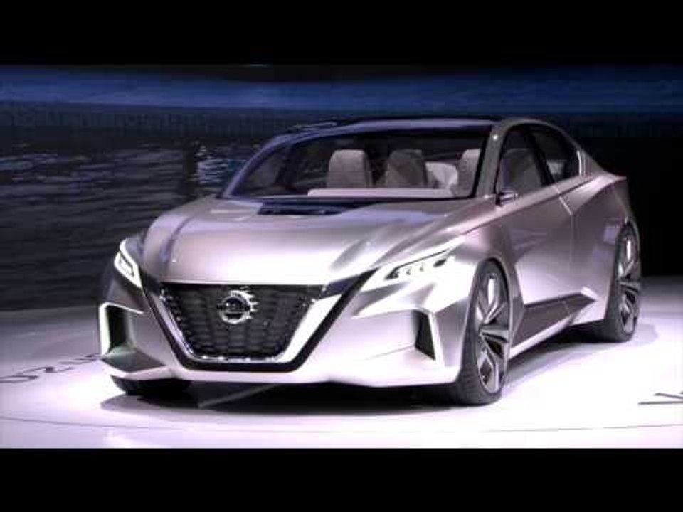Nissan Press Conference at the 2017 NAIAS | AutoMotoTV