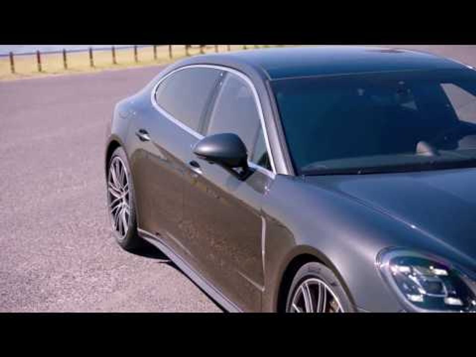 Porsche Panamera Turbo Executive in Volcano Grey Exterior Design | AutoMotoTV