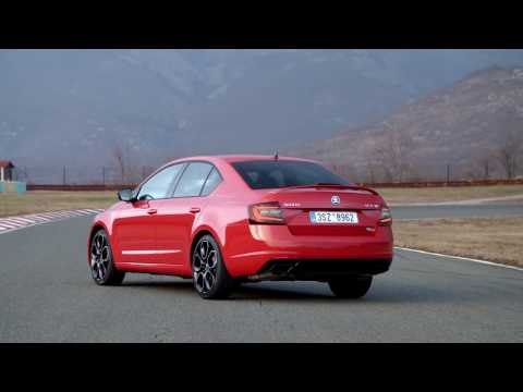 Skoda Octavia RS Coupe Exterior Design | AutoMotoTV