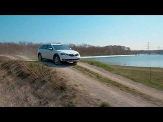 SKODA OCTAVIA SCOUT Offroad Driving | AutoMotoTV