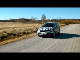 Descargar video: 2017 SKODA KAROQ Covered Drive Trailer | AutoMotoTV